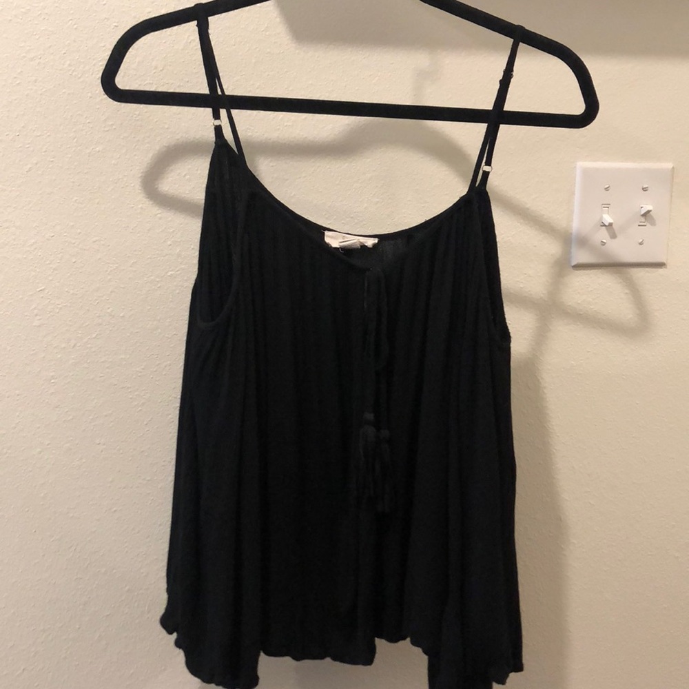 Sun & Shadow Cold Shoulder Top